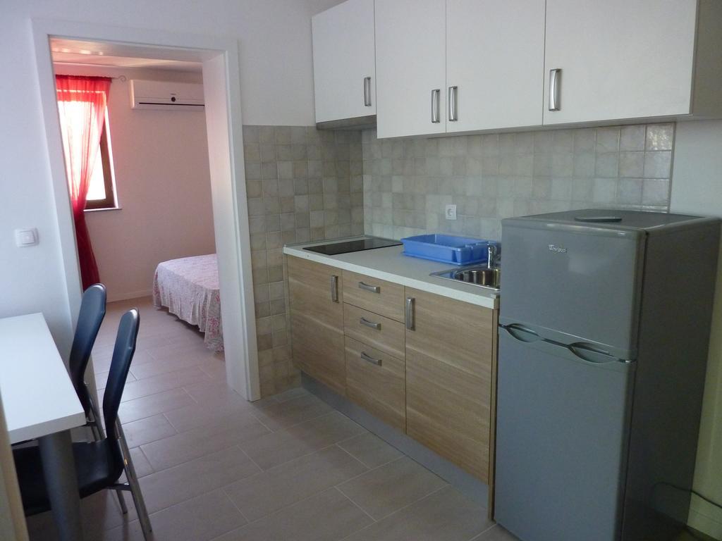 Apartment Greeny Galižana Rum bild